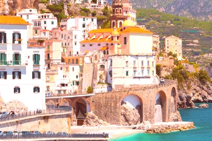 Lucy, 24 — Escort in Busca, Italy