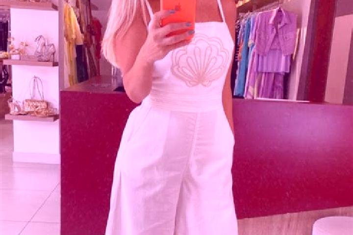 Lucy, 24 — Escort in Cataguases, Brazil