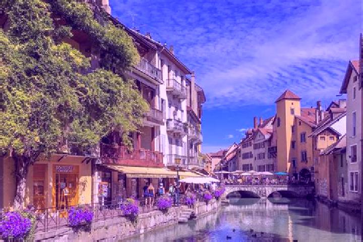 Lucy, 24 — Escort in Hirsingue, France