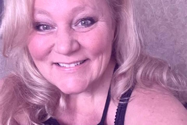 Lucy, 24 — Escort in Salineville, United States