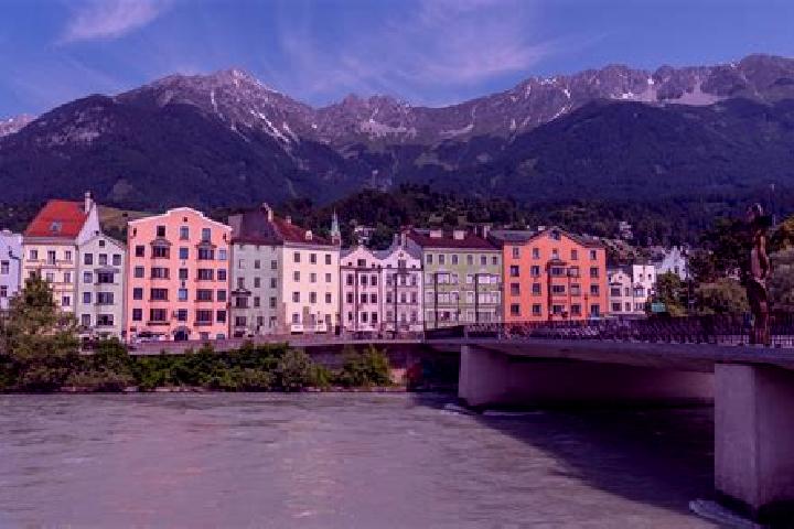 Lucy, 24 — Escort in Stoettera, Austria