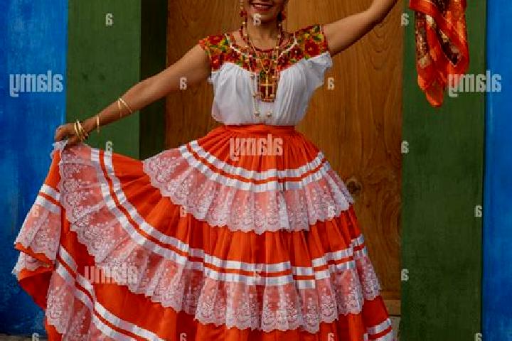 Lucy, 25, a auburn amber-eyed indian companion based in San Juan Cacahuatepec. Offering CIM, Travel Companion, Fetish, BDSM, OWO. Available for incall and ou...