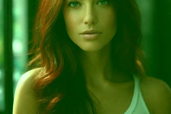 Lucy, 25, a auburn hazel-eyed ebony companion based in Ruseni. Offering 69, Tantra, Dinner Date. Available for incall and outcall, day and evening dates.