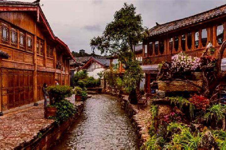 Lucy, 25 — Escort in Liujiang, China