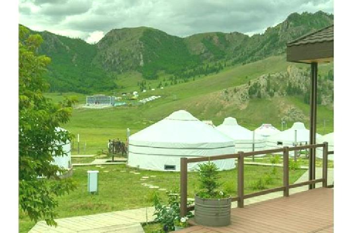 Lucy, 25 — Escort in Nalayh, Mongolia