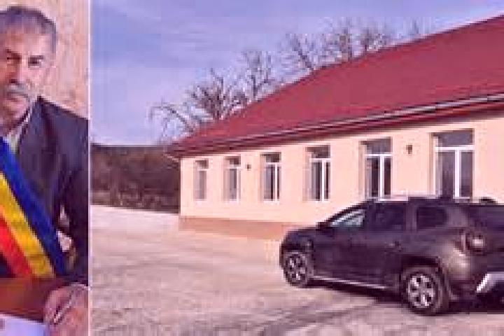 Lucy, 25 — Escort in Valani de Pomezeu, Romania