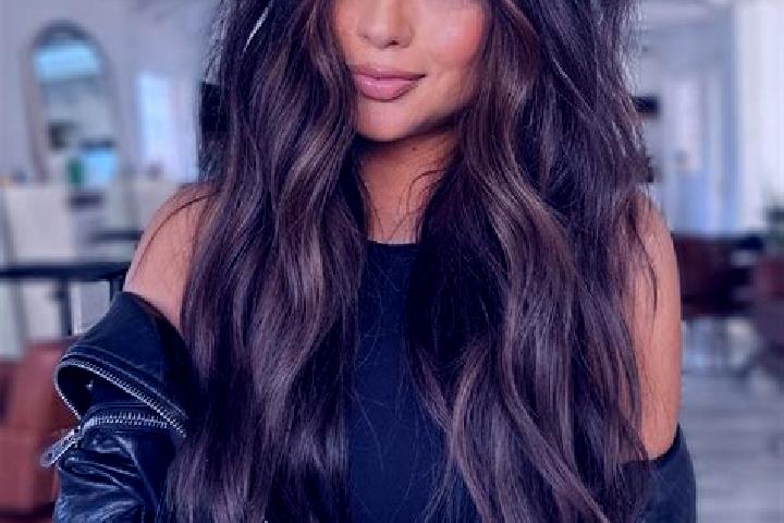 Lucy, 26, a brunette dark-eyed slavic companion based in Arnsdorf. Offering OWO, Massage, Party Girl. Available for incall and outcall, overnight bookings av...