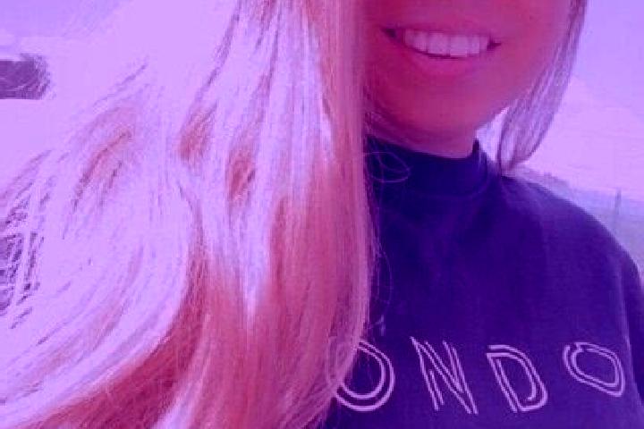 Lucy, 26, a dark blonde grey-eyed european companion based in Gamarde-les-Bains. Offering Overnight, Party Girl, Couples. Available for incall and outcall, o...