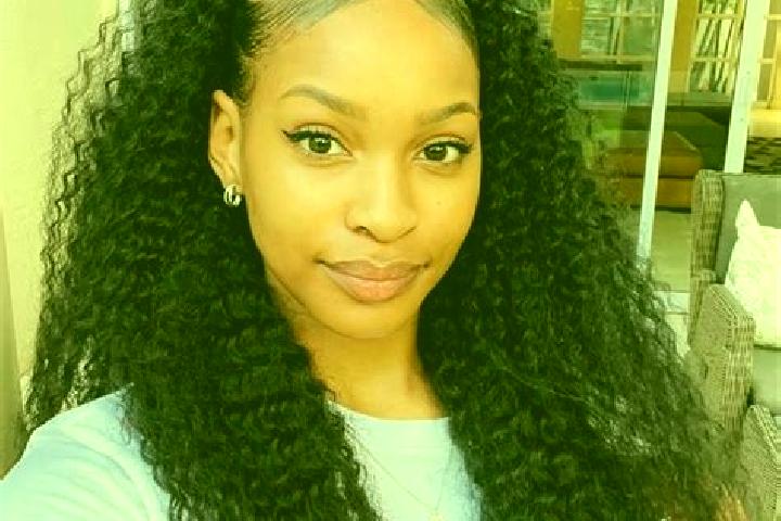 Lucy, 26 — Escort in Bolla-Tau, South Africa