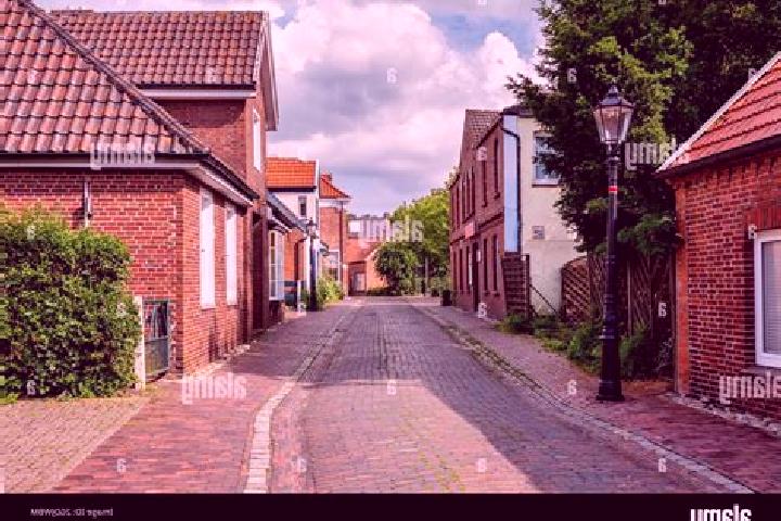 Lucy, 26 — Escort in Dornum, Germany