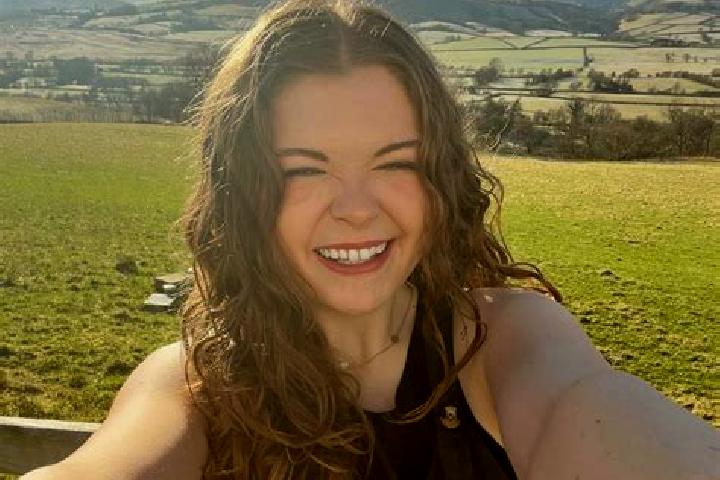 Lucy, 26 — Escort in Exeter, Australia