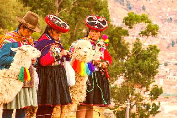 Lucy, 26 — Escort in Pujili, Ecuador