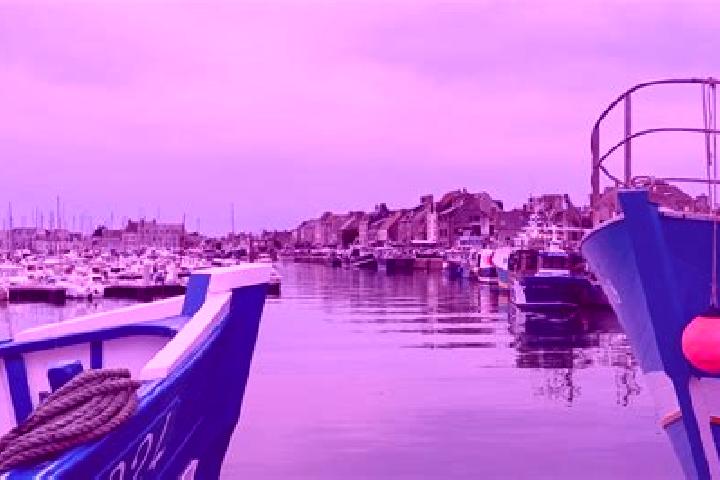 Lucy, 26 — Escort in Saint-Vaast-la-Hougue, France
