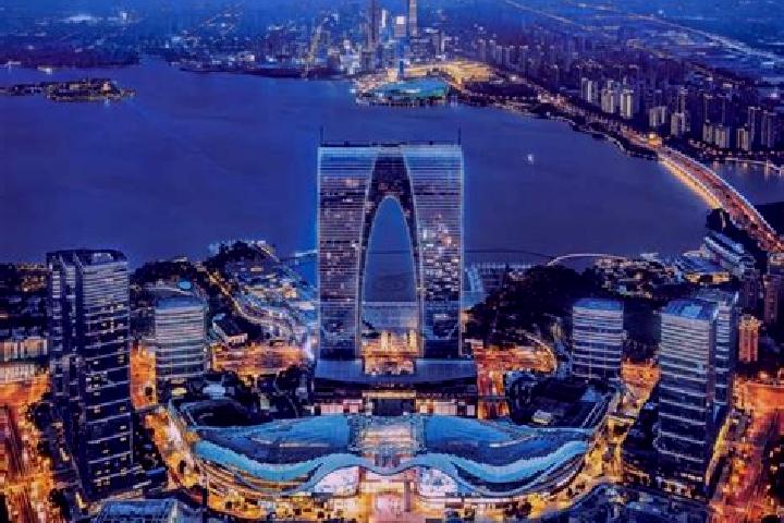 Lucy, 26 — Escort in Wuzhou, China