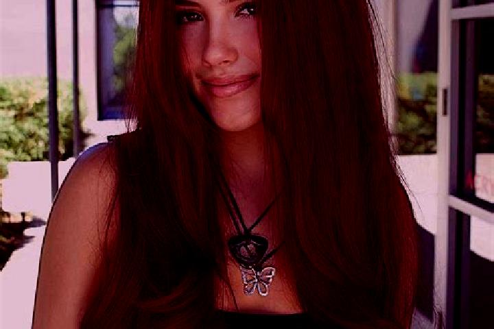 Lucy, 27, a auburn dark-eyed indian companion based in Naples. Offering A-Level, Domination, Travel Companion, Striptease, BDSM. Available for incall and out...