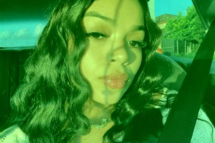 Lucy, 27, a black brown-eyed latina companion based in Willingham. Offering Erotic Massage, Girlfriend Experience, Travel Companion, BDSM. Available for inca...
