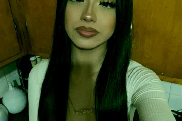 Lucy, 27, a black dark-eyed latina companion based in Khong Chiam. Offering Tantra, A-Level, CIM, Girlfriend Experience, BDSM. Available for incall and outca...