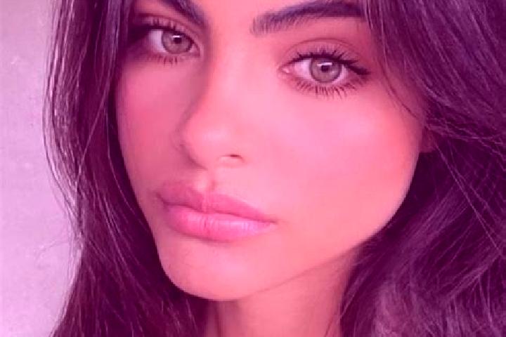 Lucy, 27, a brunette dark-eyed caucasian companion based in Viktorovka. Offering Striptease, Tantra, Travel Companion, Fetish. Available for incall and outca...