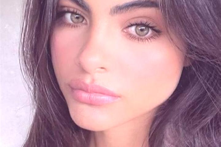 Lucy, 27, a red amber-eyed indian companion based in Ahuehuepan. Offering Striptease, Deep French Kissing, GFE. Available for incall and outcall, day and eve...