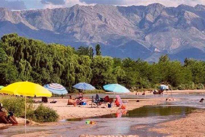 Lucy, 27 — Escort in Arroyo de Los Patos, Argentina