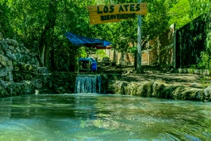 Lucy, 27 — Escort in El Talayote, Mexico