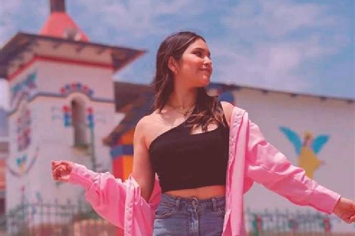 Lucy, 27 — Escort in Vilca, Peru