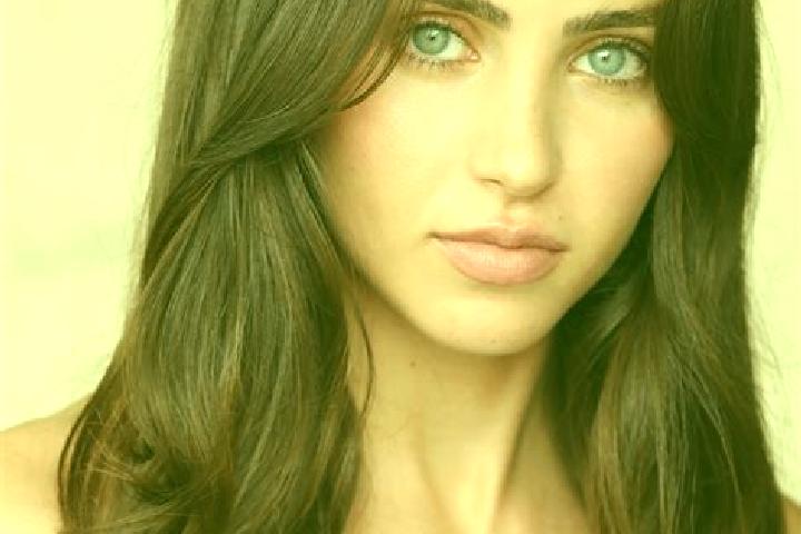 Lucy, 28, a chestnut brown-eyed caribbean companion based in Edappal. Offering GFE, Fetish, Overnight. Available for incall and outcall, day and evening dates.