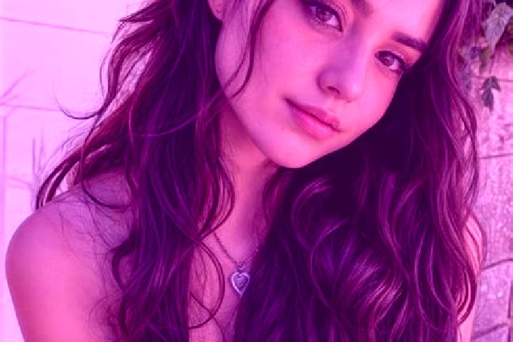 Lucy, 28, a red hazel-eyed mediterranean companion based in Sanyang. Offering Party Girl, Dinner Date, A-Level, BDSM. Available for incall and outcall, overn...