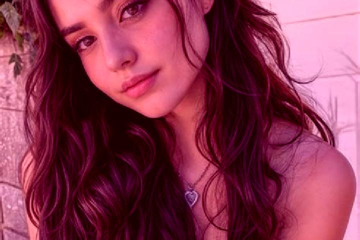 Lucy, 28, a red hazel-eyed middle eastern companion based in Kalogriana. Offering 69, Massage, Erotic Massage, A-Level, OWO. Available for incall and outcall...