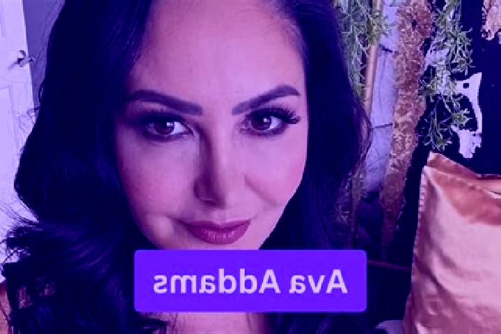 Lucy, 28 — Escort in Ban Donghen, Laos