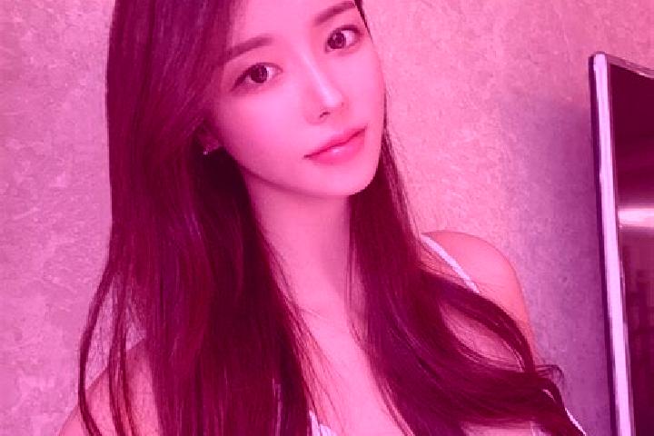 Lucy, 28 — Escort in Harhiraa, Mongolia