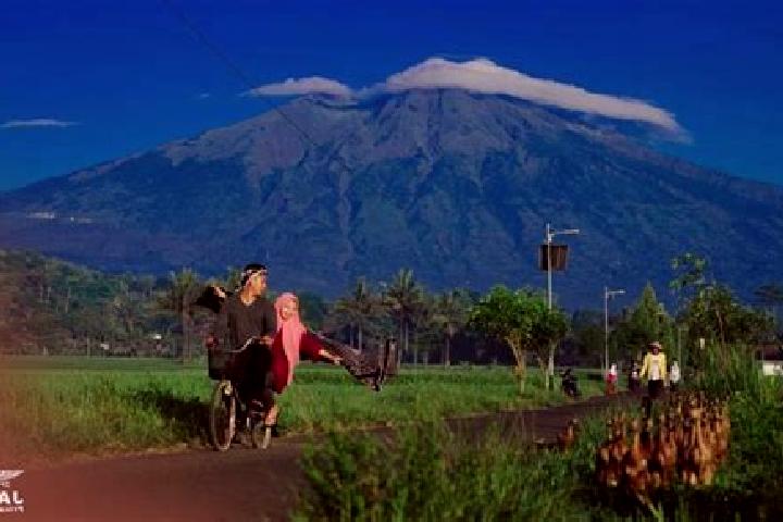 Lucy, 28 — Escort in Salatiga, Indonesia