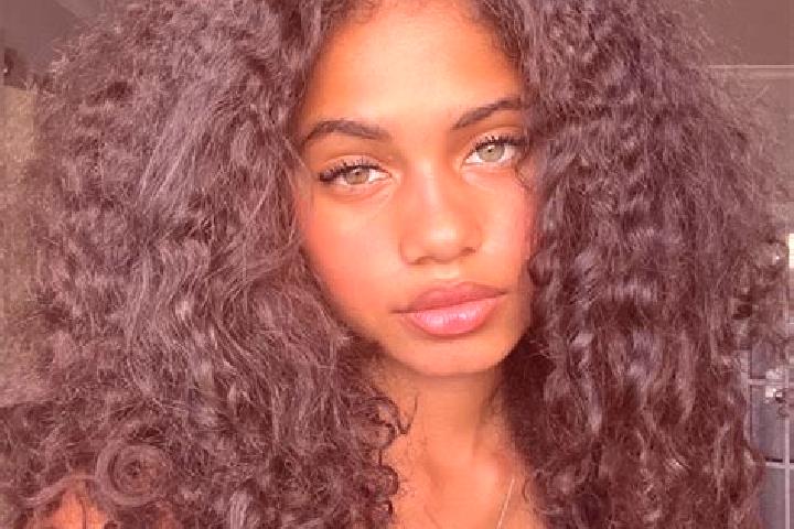Lucy, 29, a black grey-eyed ebony companion based in Ger. Offering A-Level, Erotic Massage, Couples. Available for incall and outcall, overnight bookings ava...