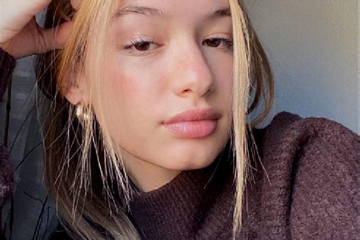 Lucy, 29, a blonde brown-eyed middle eastern companion based in Hyrynsalmi. Offering Erotic Massage, Domination, CIM, OWO. Available for incall and outcall, ...