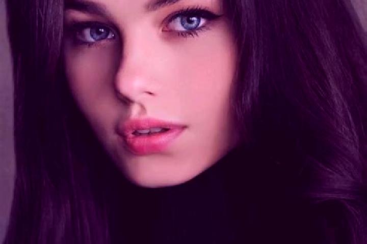 Lucy, 29, a brunette blue-eyed caucasian companion based in Cernadia. Offering Dinner Date, Massage, Couples, Travel Companion, Tantra. Available for incall ...