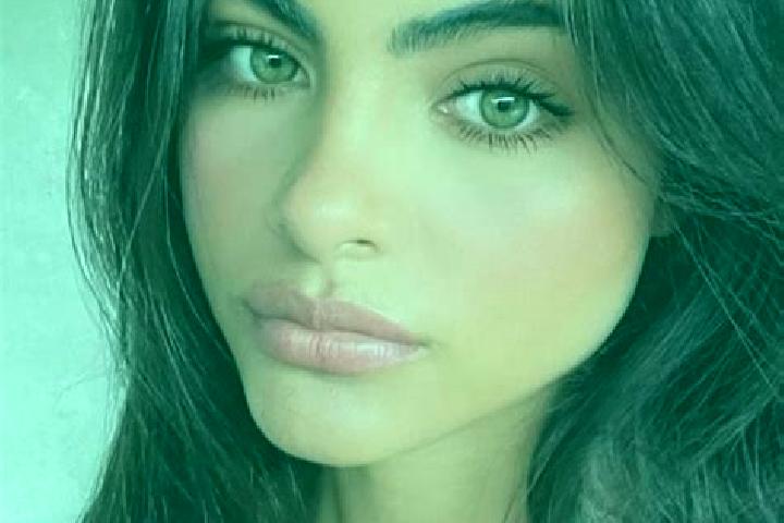 Lucy, 29, a chestnut green-eyed indian companion based in Dorotea. Offering Duos, Overnight, CIM, BDSM, Party Girl. Available for incall and outcall, overnig...