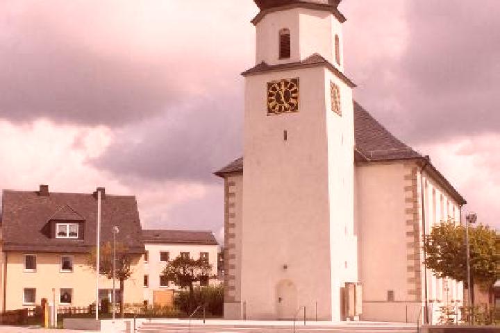 Lucy, 29 — Escort in Konradsreuth, Germany