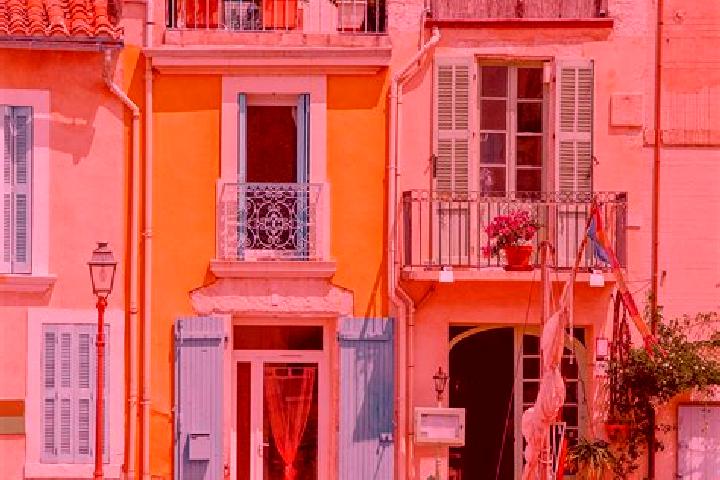 Lucy, 29 — Escort in Lacropte, France