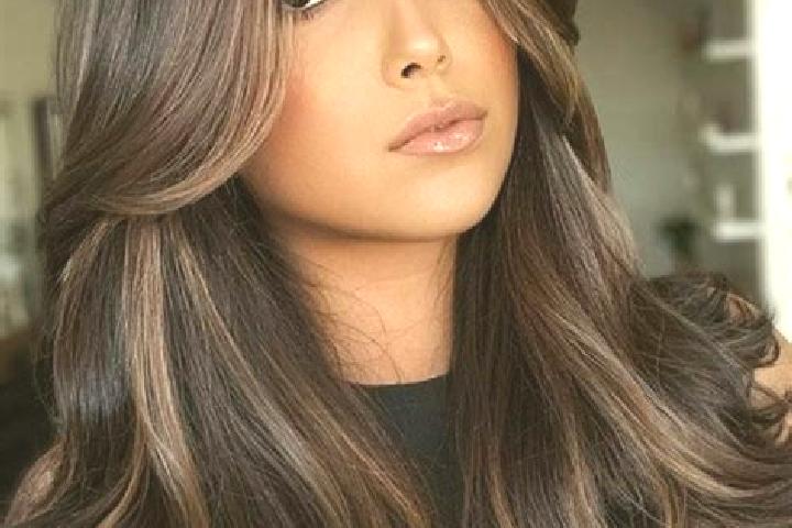 Lucy, 30, a brunette dark-eyed indian companion based in Nadejdea. Offering Deep French Kissing, Couples, 69, Party Girl, Massage. Available for incall and o...