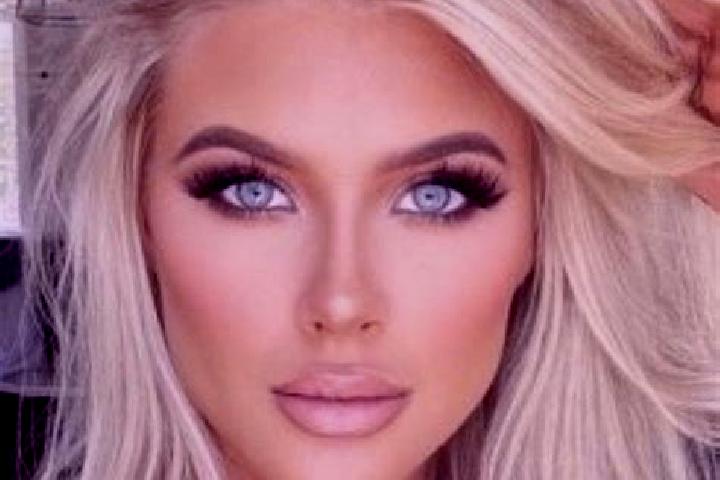 Lucy, 30, a platinum blonde amber-eyed indian companion based in Cintello. Offering BDSM, Striptease, CIM. Available for incall and outcall, overnight bookin...