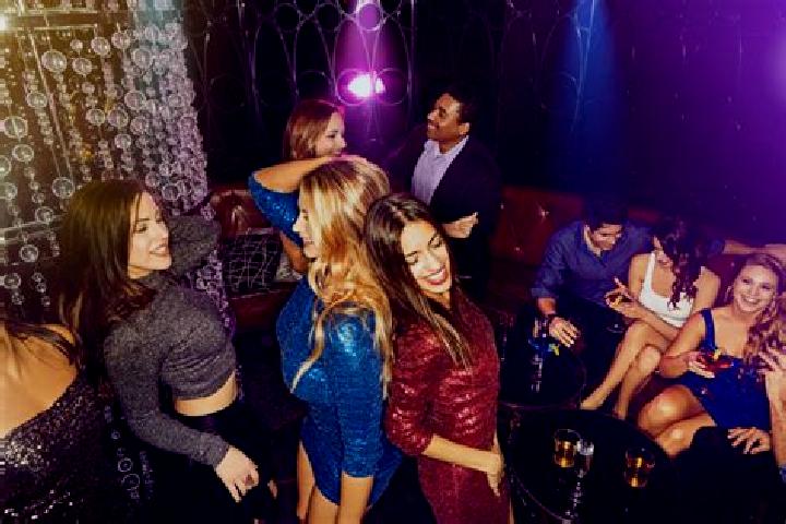Lucy, 30, a red blue-eyed caucasian companion based in Bordeaux-Saint-Clair. Offering Roleplay, Travel Companion, Striptease, Overnight, Tantra. Available fo...