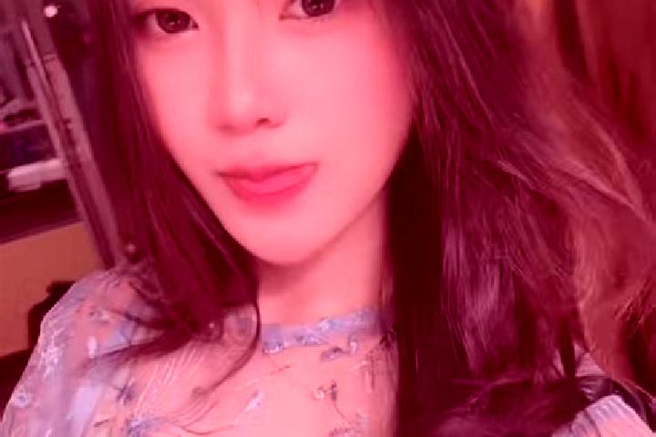 Lucy, 30 — Escort in Nurma, Russia