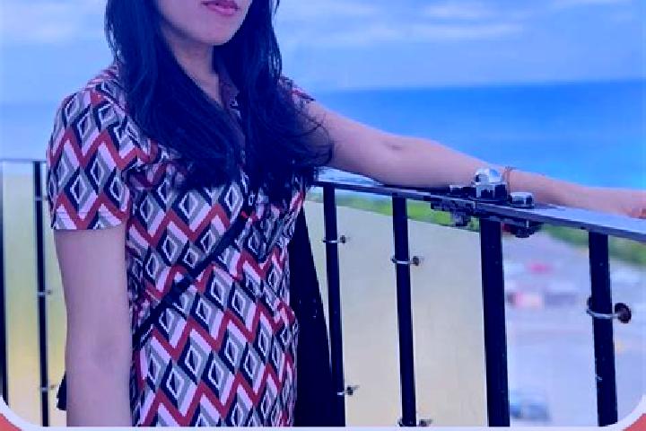 Lucy, 30 — Escort in Parlilitan, Indonesia