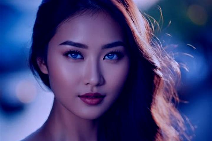 Lucy, 31, a auburn blue-eyed asian companion based in Islip. Offering GFE, Roleplay, Prostate Massage. Available for incall and outcall, day and evening dates.