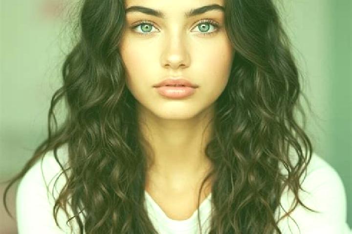 Lucy, 31, a brunette amber-eyed mediterranean companion based in Putifigari. Offering Dinner Date, Overnight, Party Girl, Deep French Kissing. Available for ...