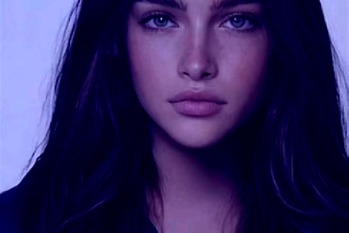 Lucy, 31, a brunette blue-eyed mediterranean companion based in Caruban. Offering Fetish, Striptease, Domination, Erotic Massage. Available for incall and ou...
