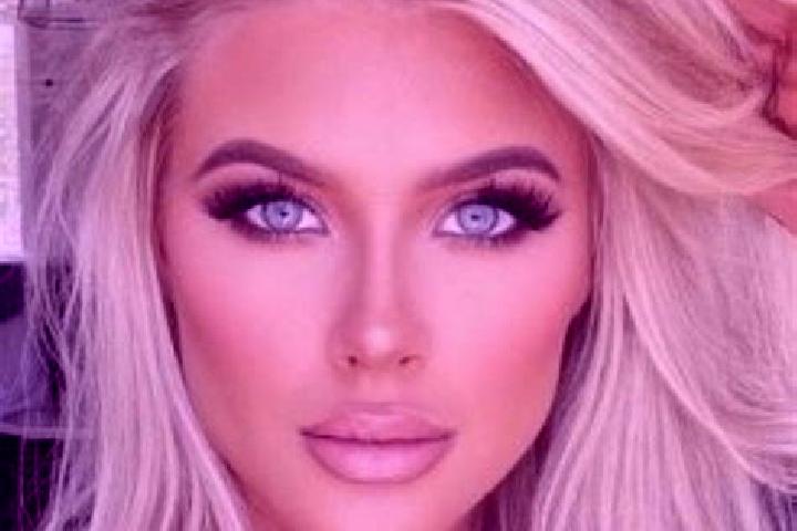 Lucy, 31, a platinum blonde amber-eyed indian companion based in Lanzhot. Offering Tantra, Massage, Domination, BDSM, Couples. Available for incall and outca...