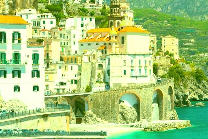 Lucy, 31 — Escort in Balocco, Italy