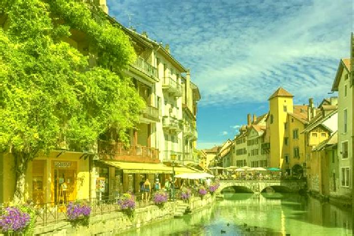 Lucy, 31 — Escort in Sainte-Croix, France