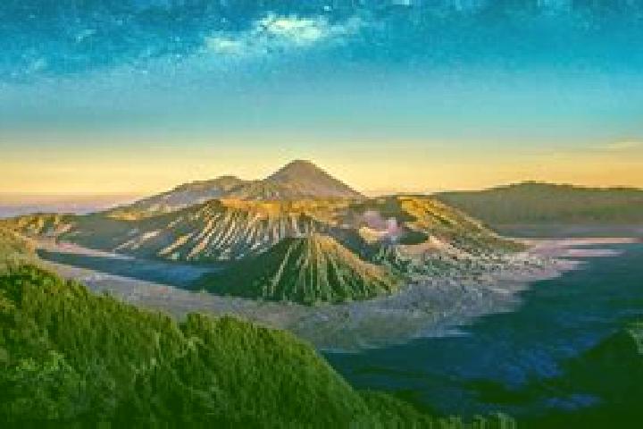 Lucy, 31 — Escort in Tengger, Indonesia